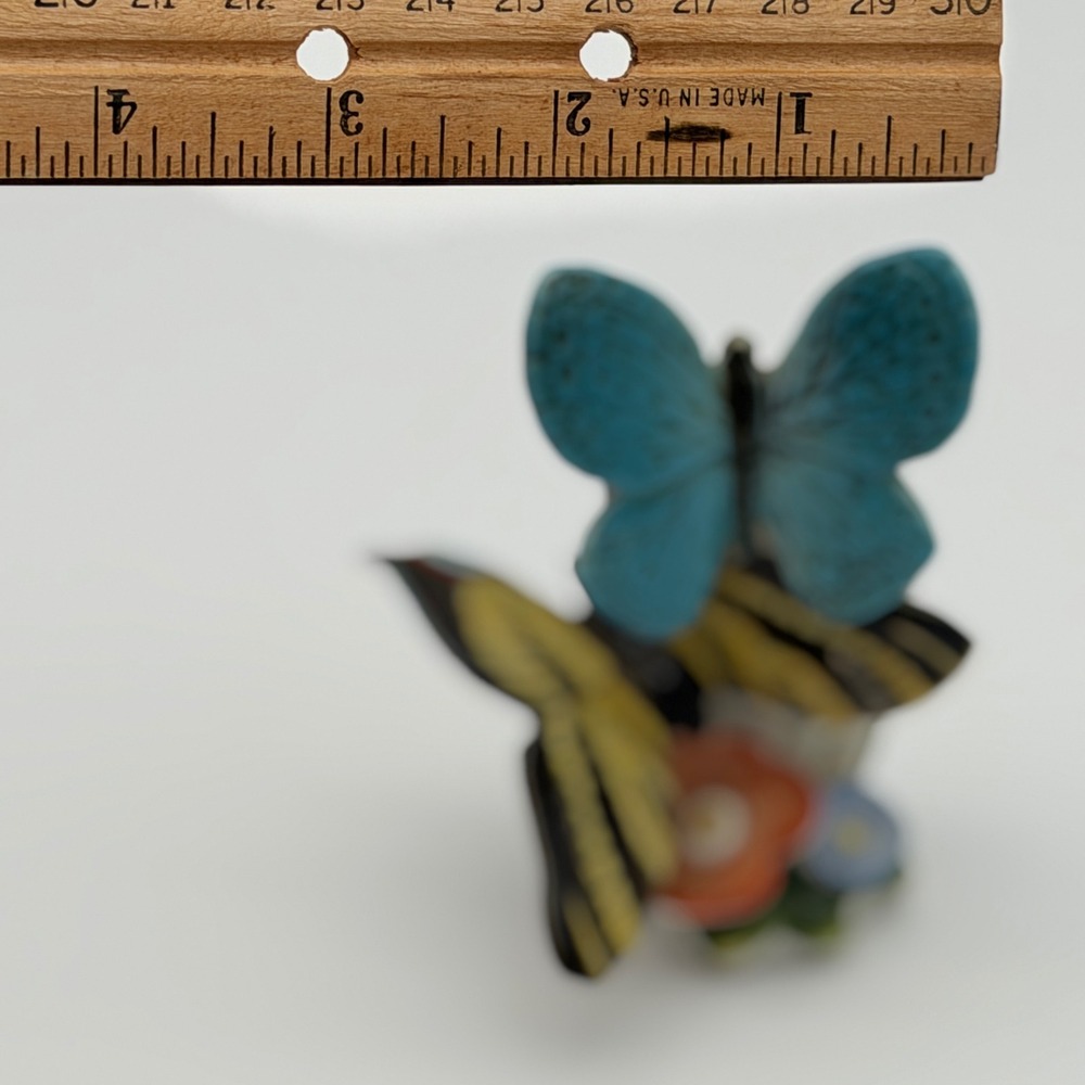 Vintage Karl Ens Porcelain Figurine Blue Yellow Butterflies on Flowers 4.5" RARE - Picture 6 of 15